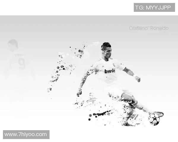 燃情绿茵再现传奇足球巨星典藏卡盒震撼登场